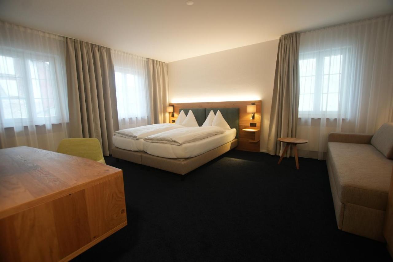 Hotel-Restaurant Loewen Dielsdorf Eksteriør bilde